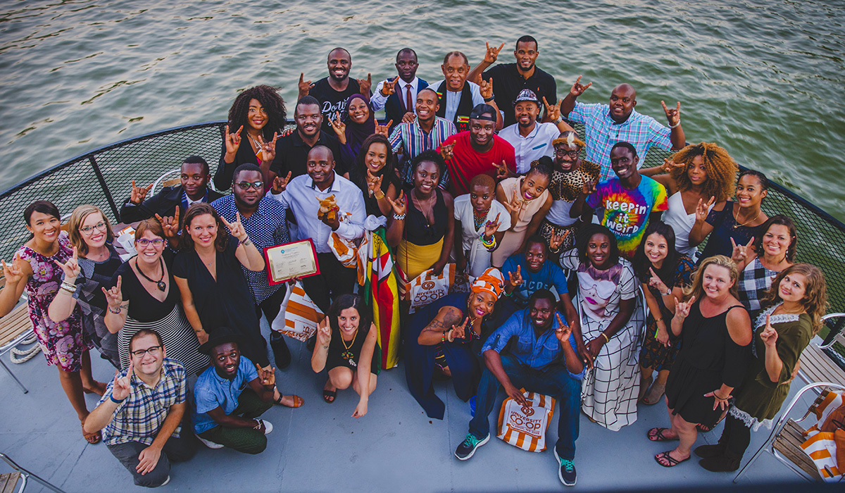 John Doggett with YALI 2017 students and staff at river cruise