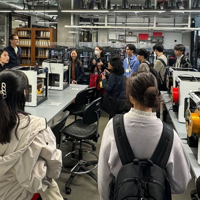 Hiroshima University students visit UT 3D printing lab in the Engineering Education and Research Center (EER)