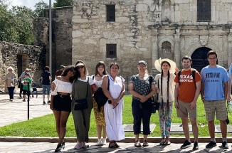 Ukrainian Scholars take a visit to the Alamo in downtown San Antonio. 