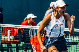Zeynalova's freshman season concluded with a national championship, including a blistering 23-1 singles record for the native of Kyiv, Ukraine — though that’s hardly what first comes to her mind about the year. On February 24, 2022, while Zeynalova was preparing for an early-season match against Stanford in Palo Alto, California, Russia launched an invasion of Ukraine.