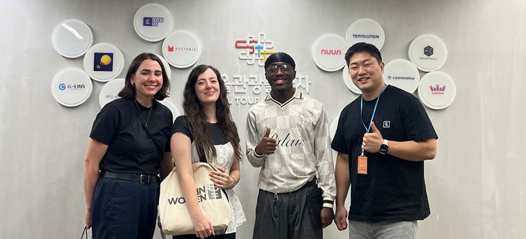 Seoul marketing and social media internship participants smile