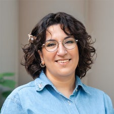 Headshot of Gabi
