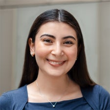 headshot of Andrea