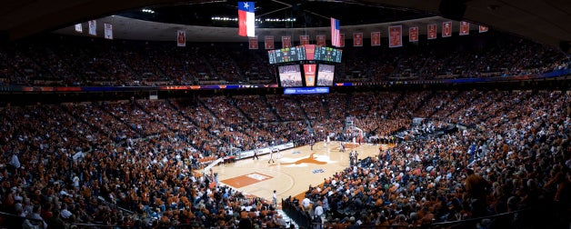 A packed stadium during a UT basketball game 
