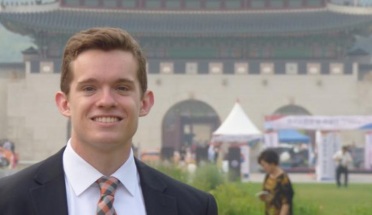 UT Student smiles for the camera while studying abroad in Seoul, South Korea 
