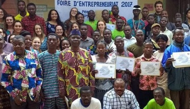 entrepreneurs in benin pose in a group