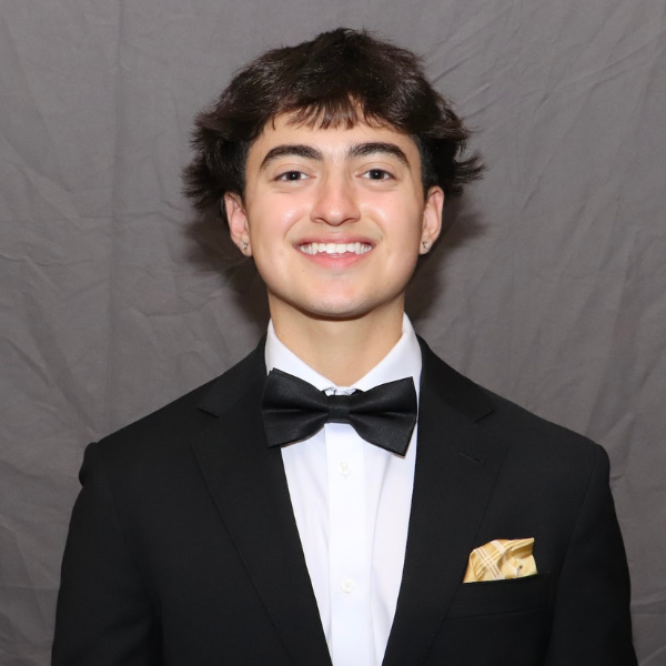 Daniel Smith Headshot