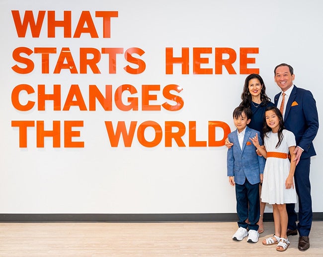 As an alum, Vo felt a calling to give back to the University in ways that honored his parents’ unwavering commitment to international education. 