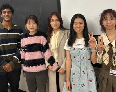 Students in the ELC International Winter Academy